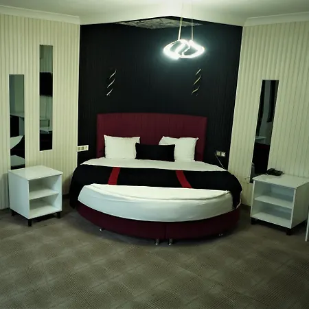 Koza Millenyum Hotel&spa ホテル